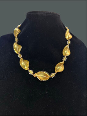 Women's Hilery London Gold foil & Clear glass Beaded Necklace 18”